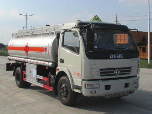 玉柴150馬力8噸加油車(chē)圖片 玉柴150馬力8噸加油車(chē)圖片
