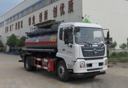 國(guó)六東風(fēng)天錦腐蝕性物品罐式運(yùn)輸車(chē)圖片 國(guó)六東風(fēng)天錦腐蝕性物品罐式運(yùn)輸車(chē)圖片